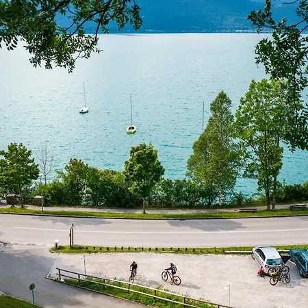 Walchensee-urfeld بيت شباب شليدورف